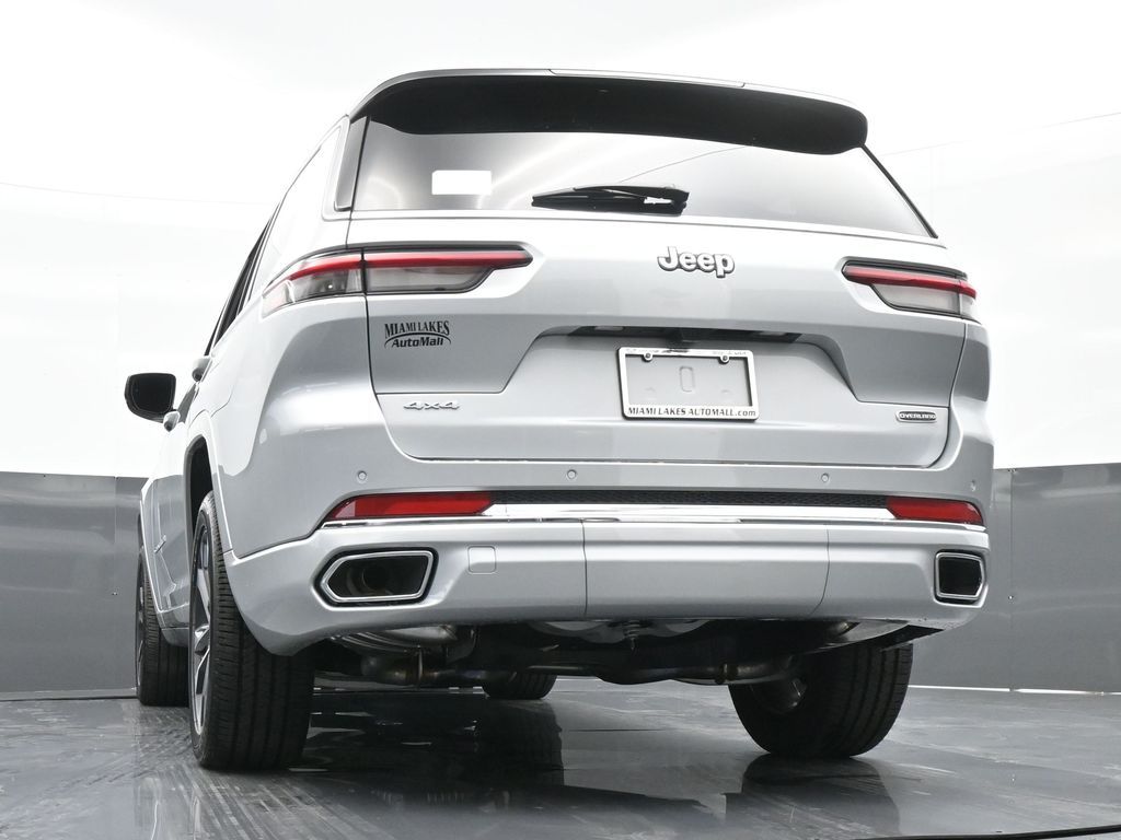 Used 2024 Silver Zynith Jeep Overland image 52