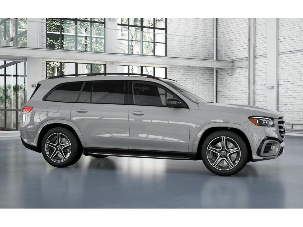 2025 Mercedes-Benz GLS 450 4MATIC 14