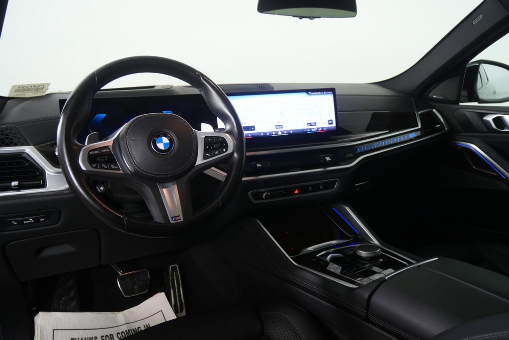 Thumbnail: 2025 BMW X6 - 18