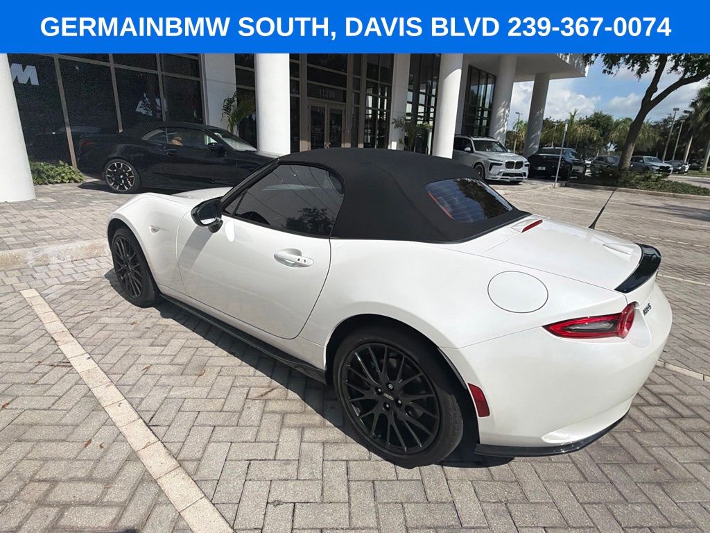Used 2026 White Mazda Club image 10