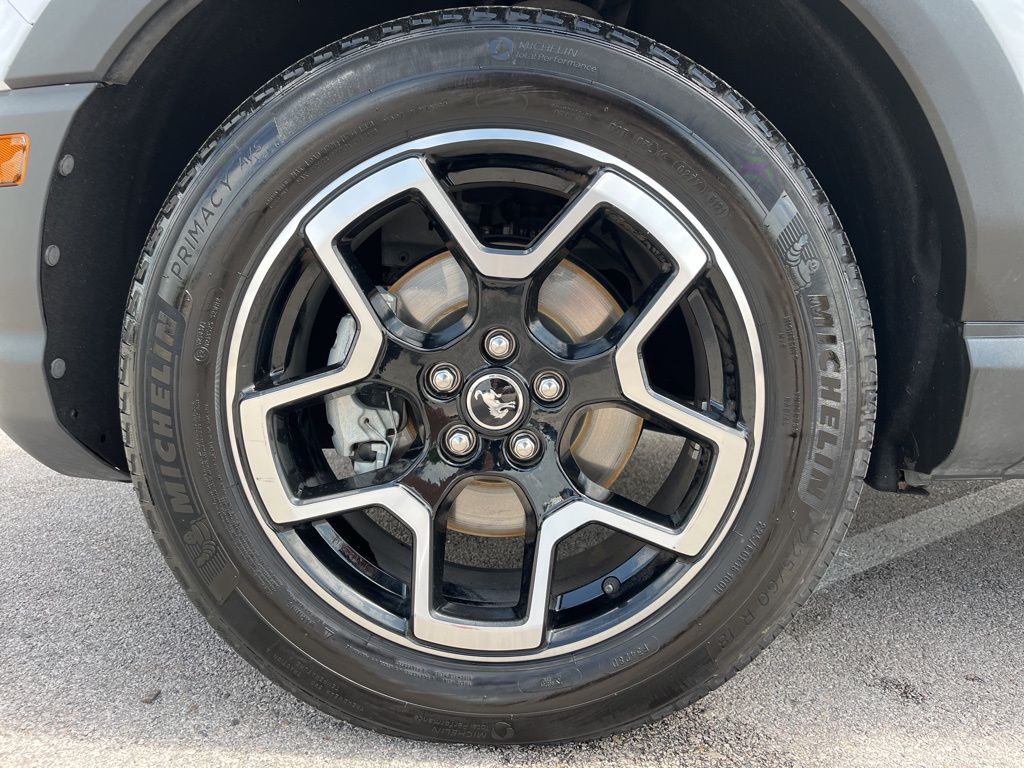 Thumbnail: 2021 Ford Bronco Sport - 13