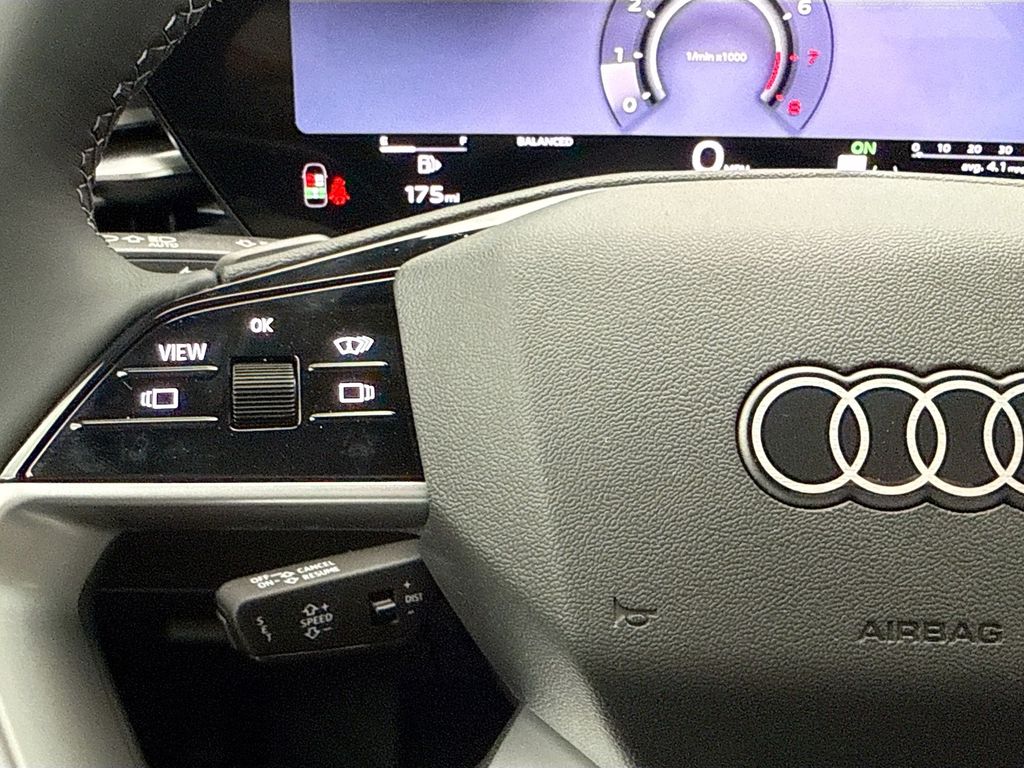 Thumbnail: 2026 Audi Q5 - 11