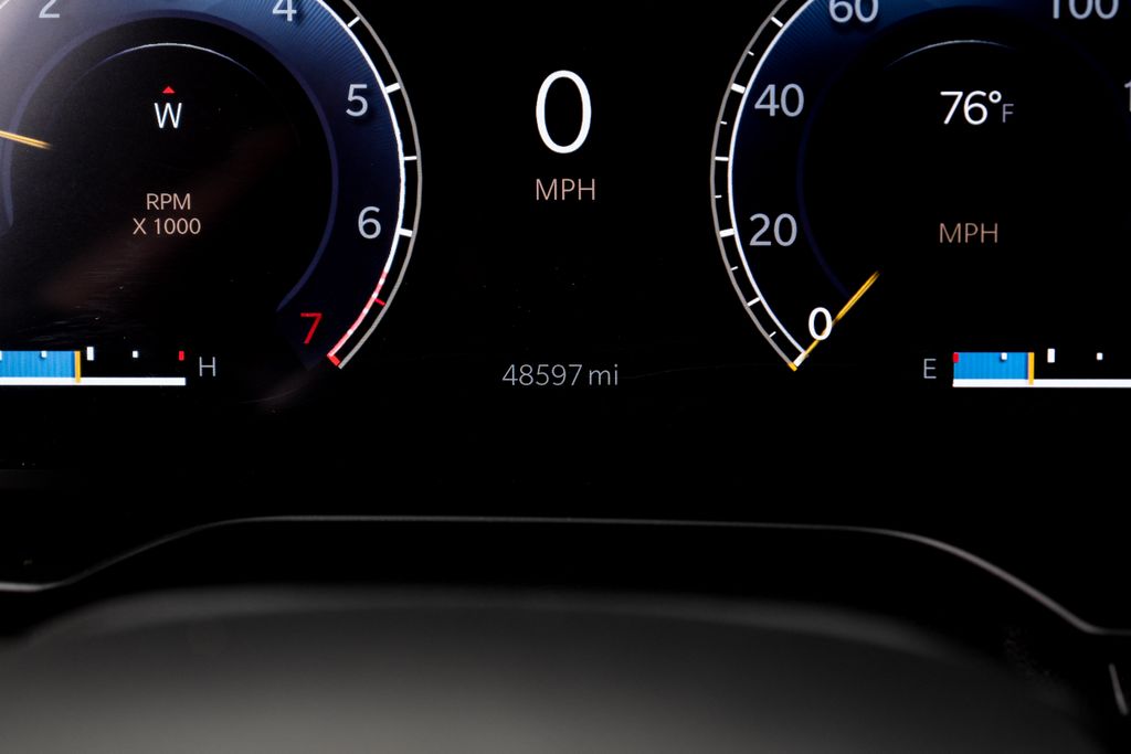 used 2022 Jeep Grand Cherokee car, priced at $29,300
