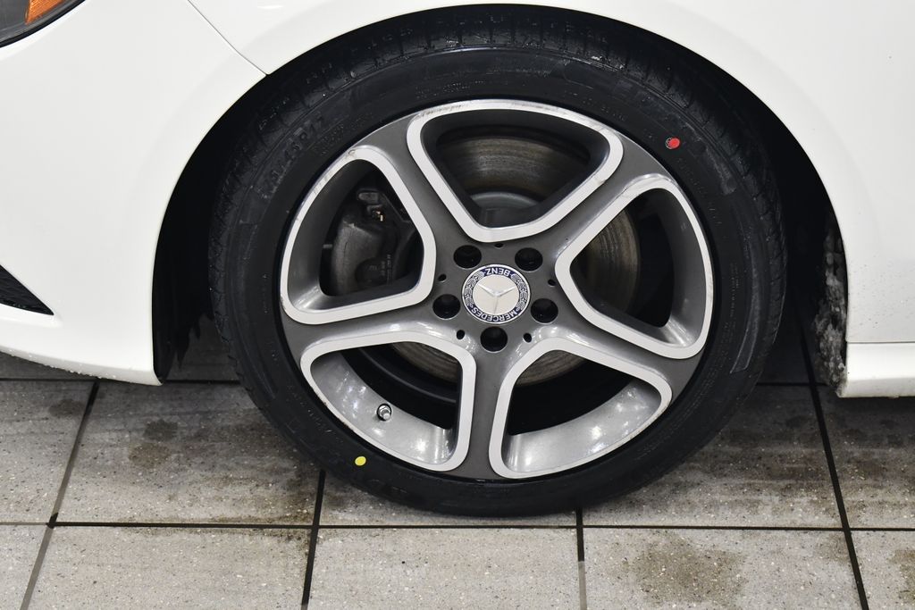 Thumbnail: 2014 Mercedes-Benz CLA - 14