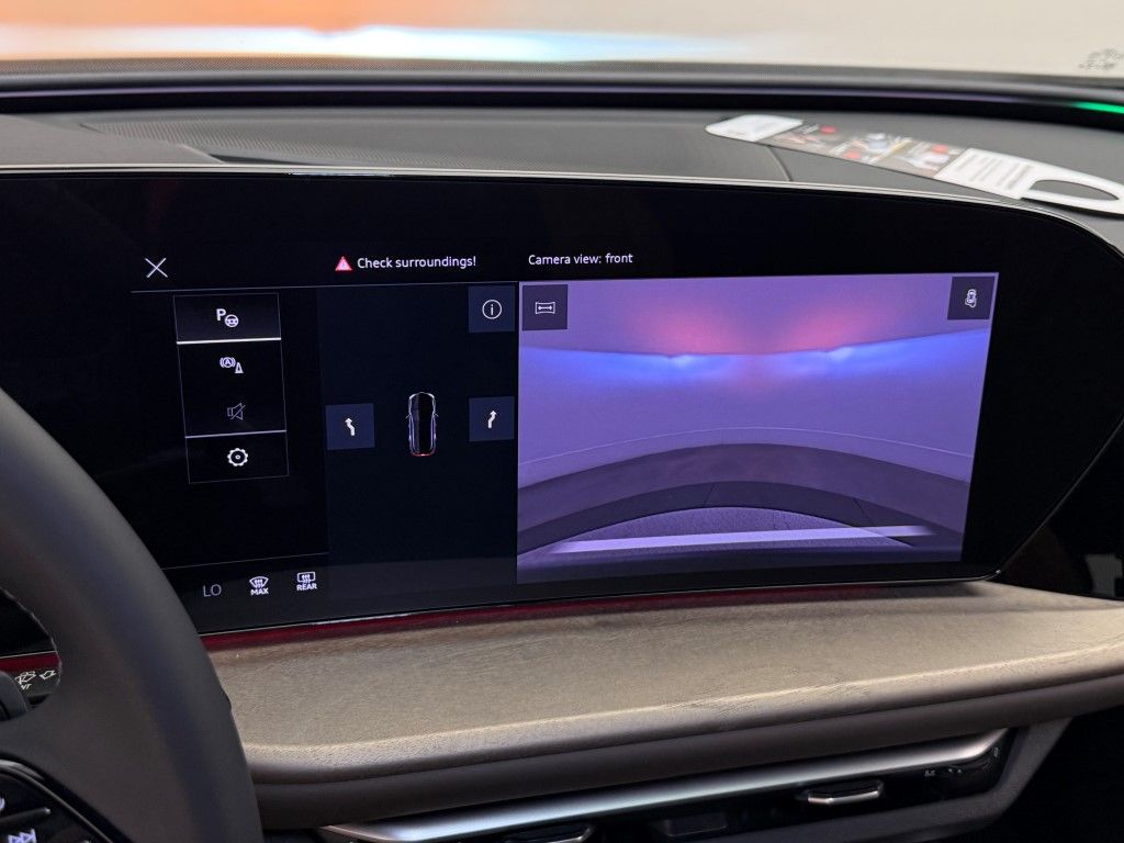 Thumbnail: 2025 Audi Q5 - 30