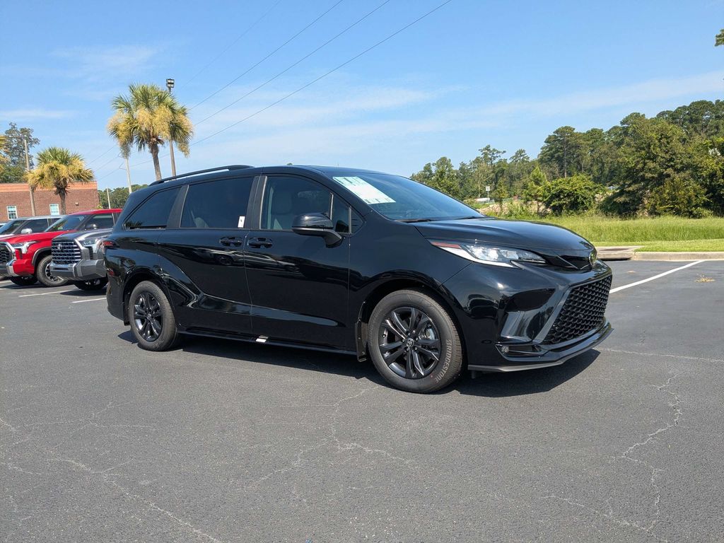 New 2026 Toyota Sienna Van