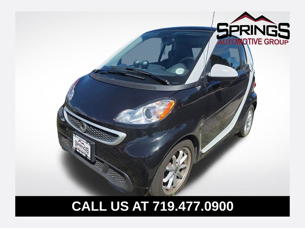 Black 2016 smart fortwo electric drive Hatchback Rear-Wheel Drive Automatic