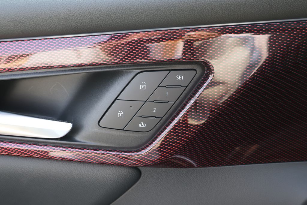 Thumbnail: 2026 Chevrolet Traverse - 19