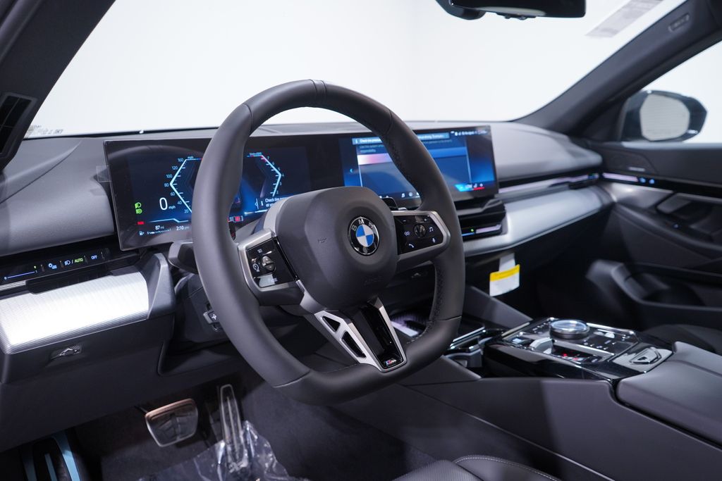 2024 BMW 5 Series 530i 6