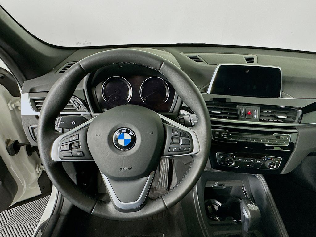 Thumbnail: 2018 BMW X1 - 11