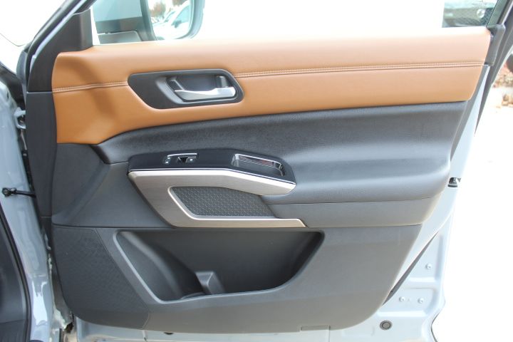 Used Car 2024 Nissan Pathfinder  Platinum For Sale Under $40,000 In Georgetown, Texas