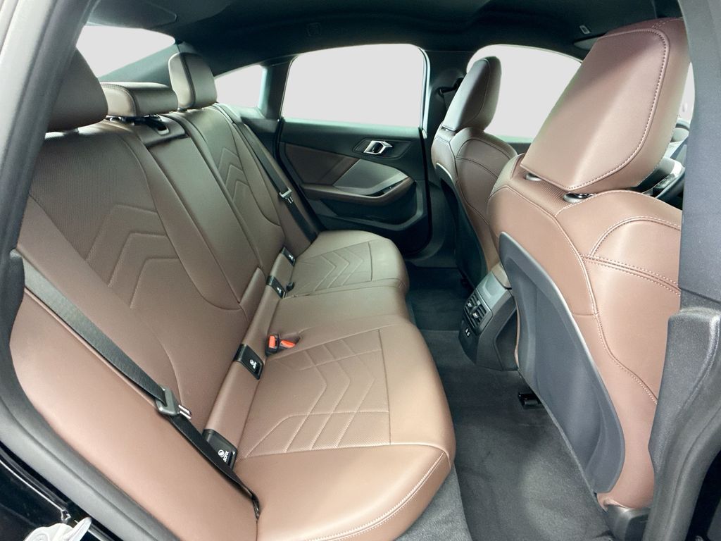 Thumbnail: 2026 BMW 2 Series - 20