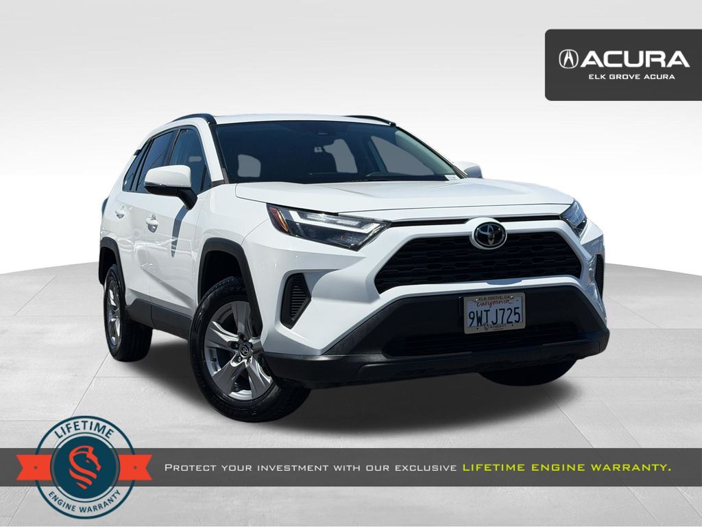 White 2022 Toyota RAV4 SUV / Crossover Front-Wheel Drive 8-Speed Automatic