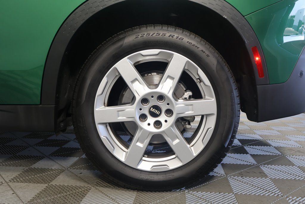 2025 MINI Cooper Countryman Base 16