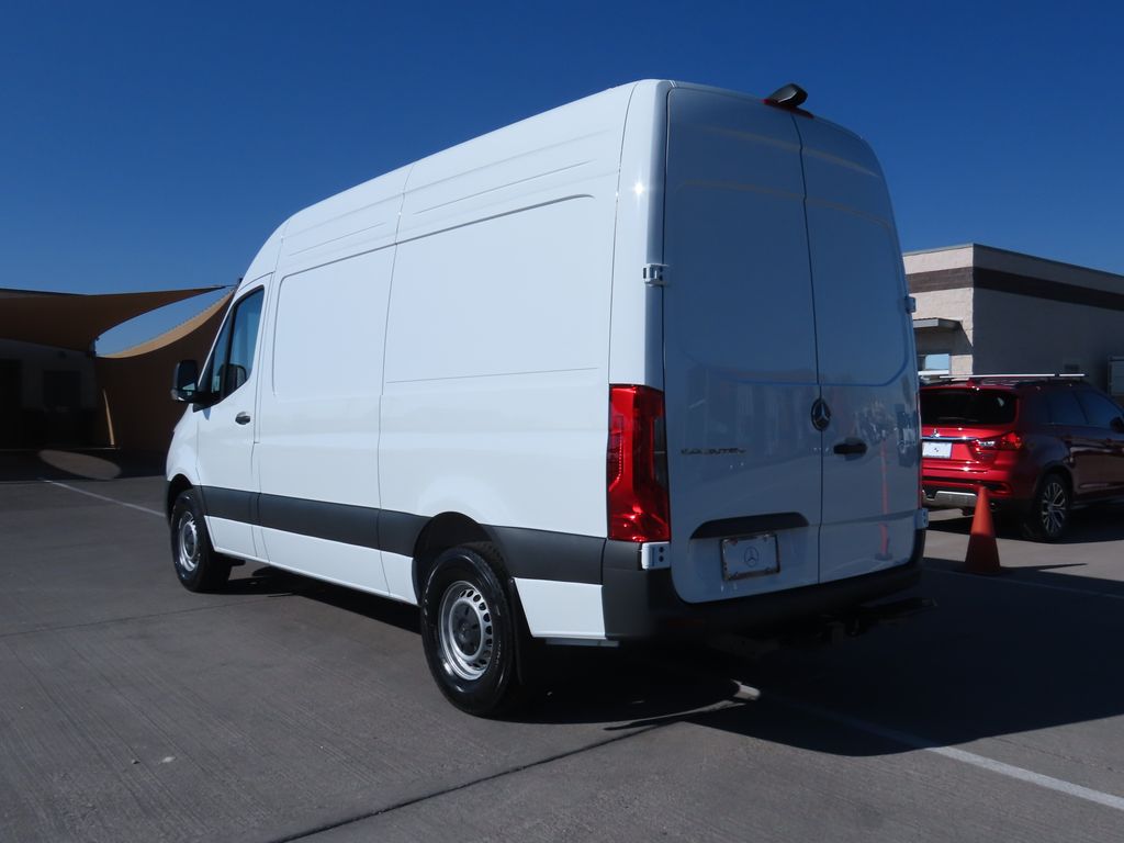 2025 Mercedes-Benz Sprinter 2500 7