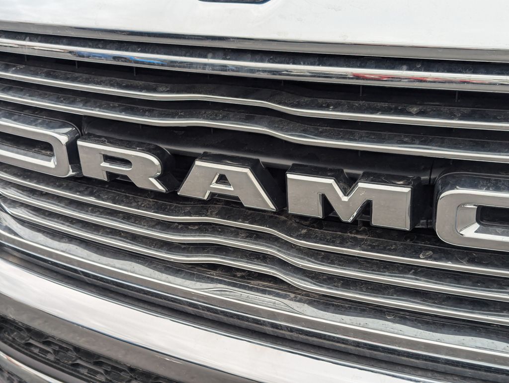 2024 Ram 1500 Laramie 12