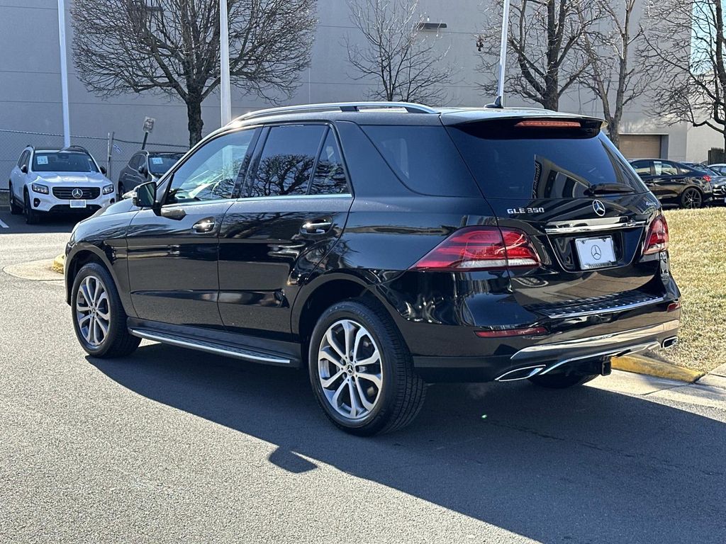 Thumbnail: 2017 Mercedes-Benz GLE - 13