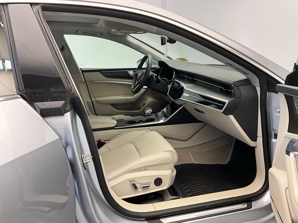 Thumbnail: 2019 Audi A7 - 8