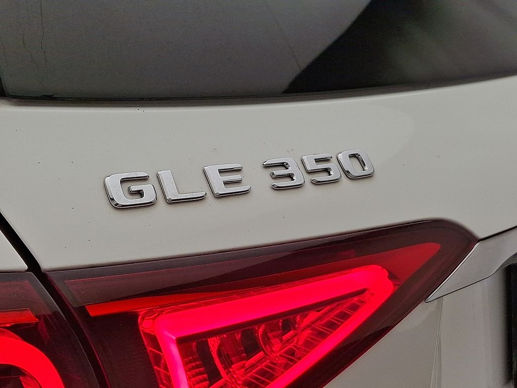 Thumbnail: 2020 Mercedes-Benz GLE - 32