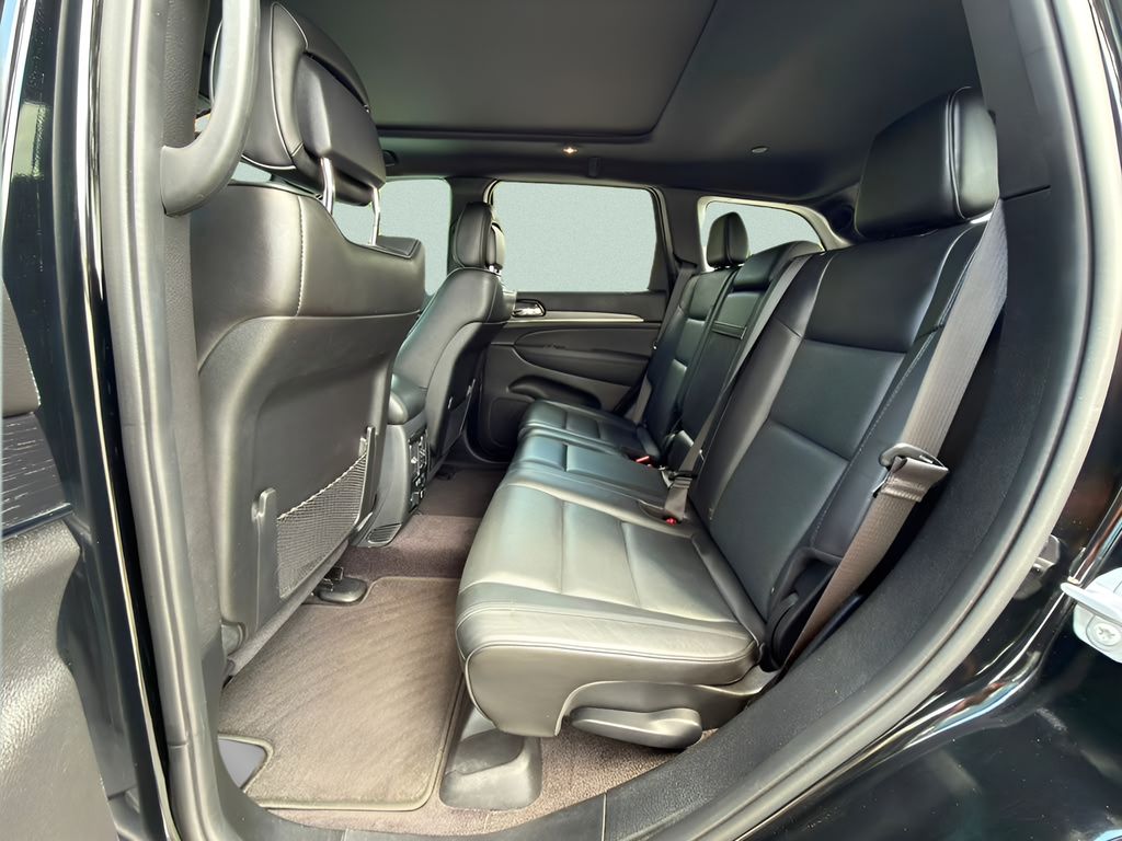 Used 2019 Black Jeep Overland image 21