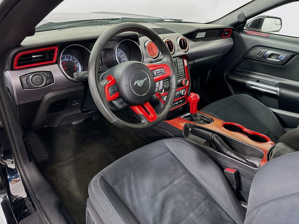 Thumbnail: 2016 Ford Mustang - 9