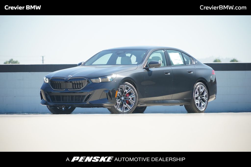 Thumbnail: 2027 BMW 5 Series - 1