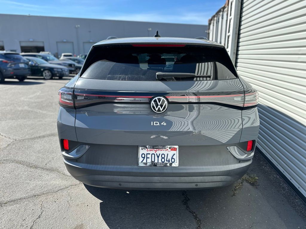 Used 2023 Gray Volkswagen Pro S image 5