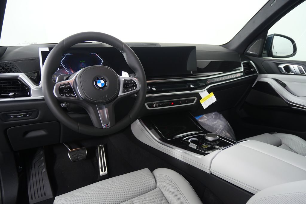 Thumbnail: 2026 BMW X5 - 18