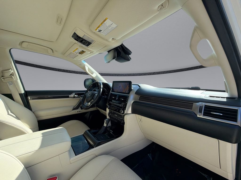 Thumbnail: 2023 Lexus GX - 15