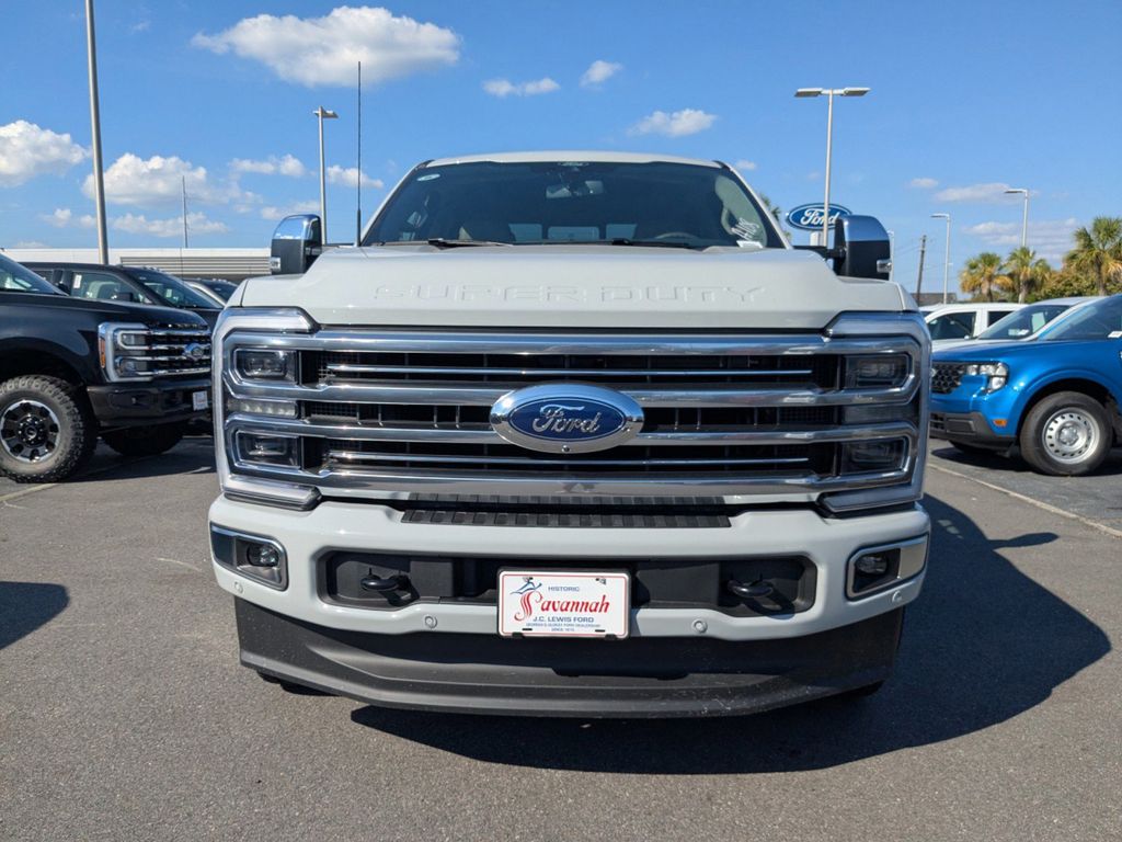 2025 Ford F-250 Super Duty Platinum