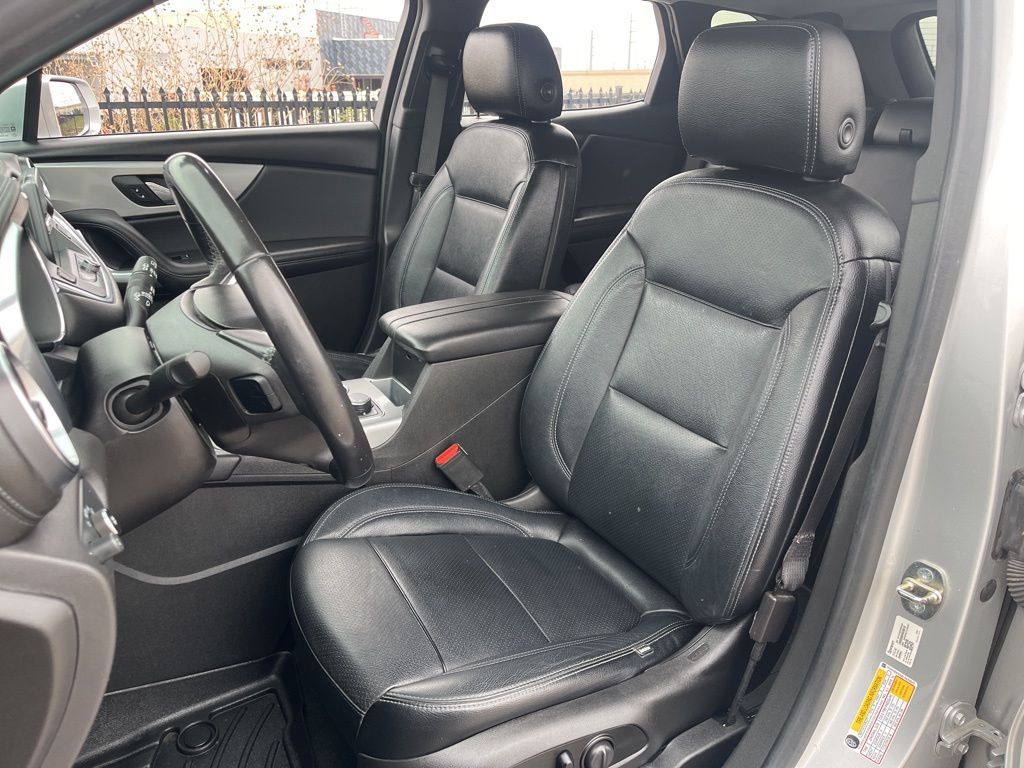 Thumbnail: 2020 Chevrolet Blazer - 24