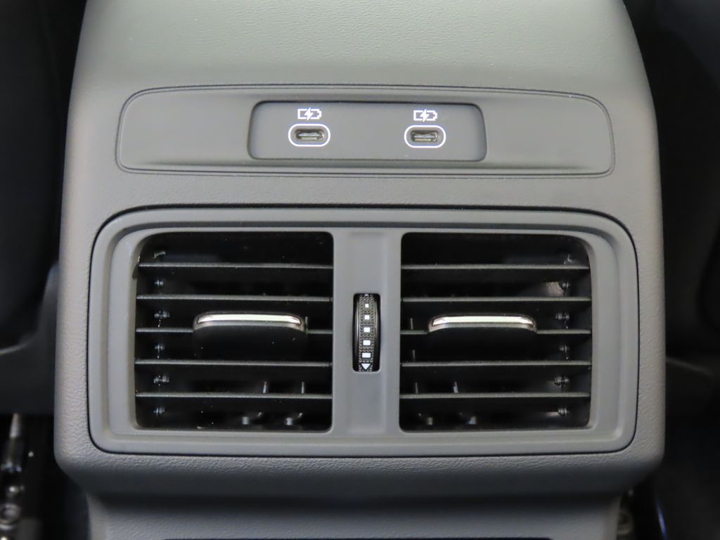 Thumbnail: 2025 Audi Q5 - 23