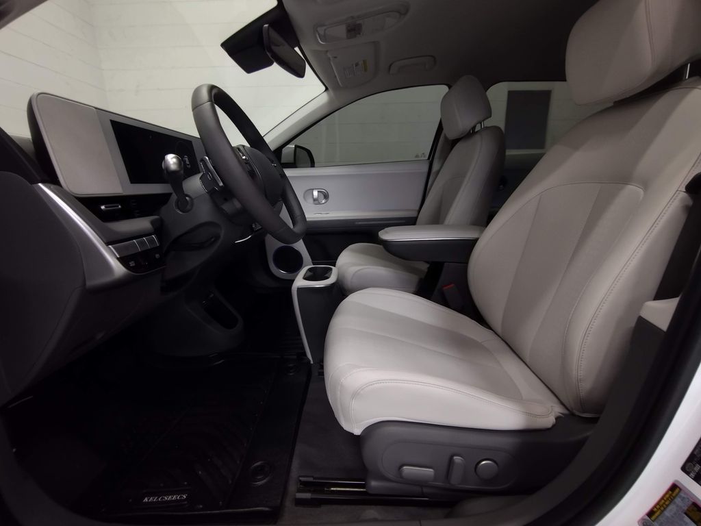 2023 Hyundai IONIQ 5 SEL