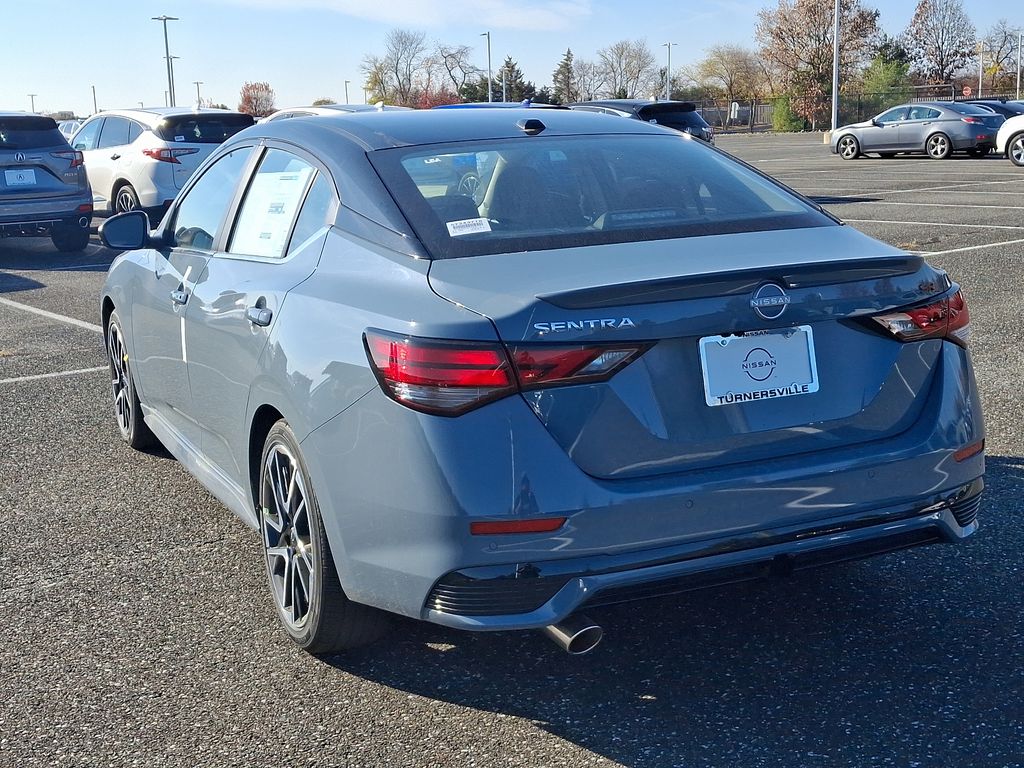 2025 Nissan Sentra SR 3