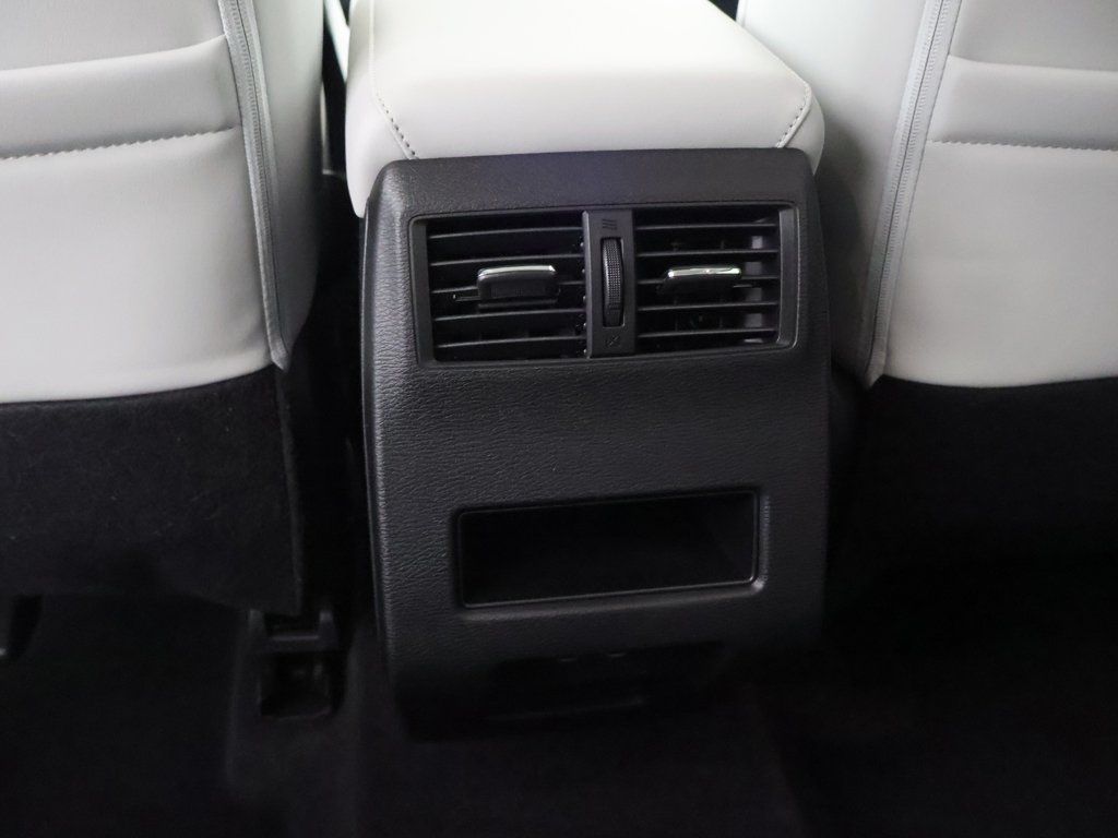 New 2026 Blue Mitsubishi SE image 49