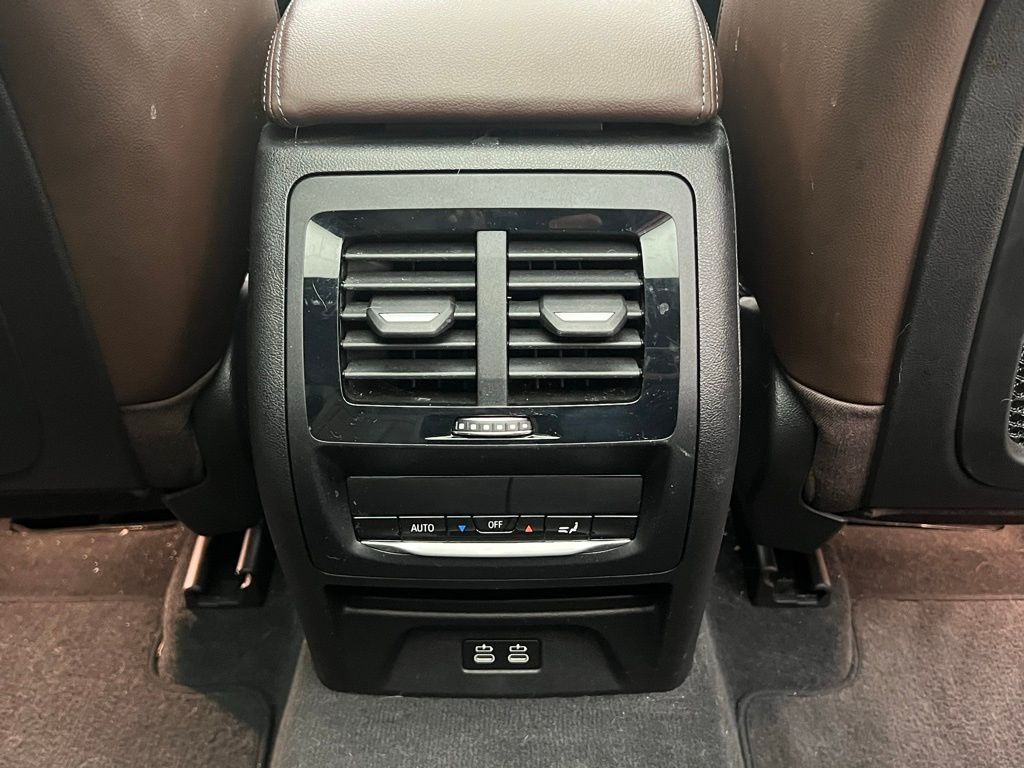 Thumbnail: 2022 BMW X3 - 9