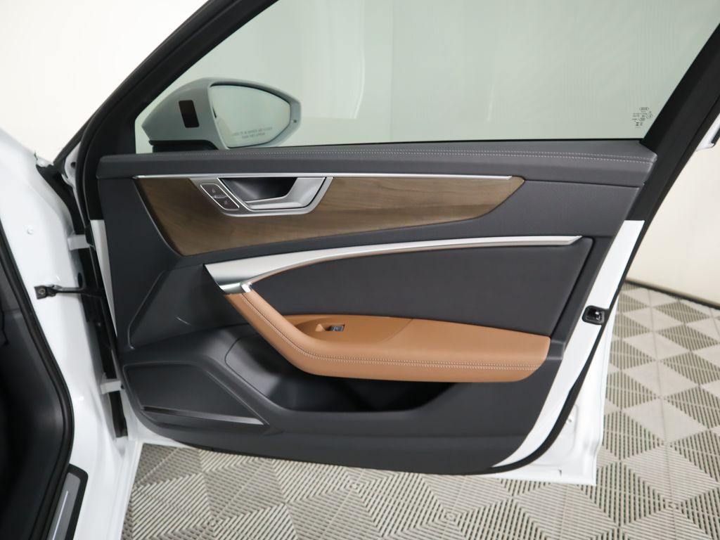 Thumbnail: 2025 Audi A6 - 27