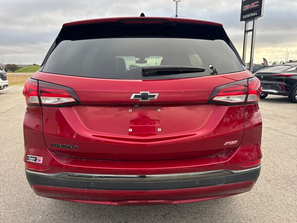 View vehicle photo 5