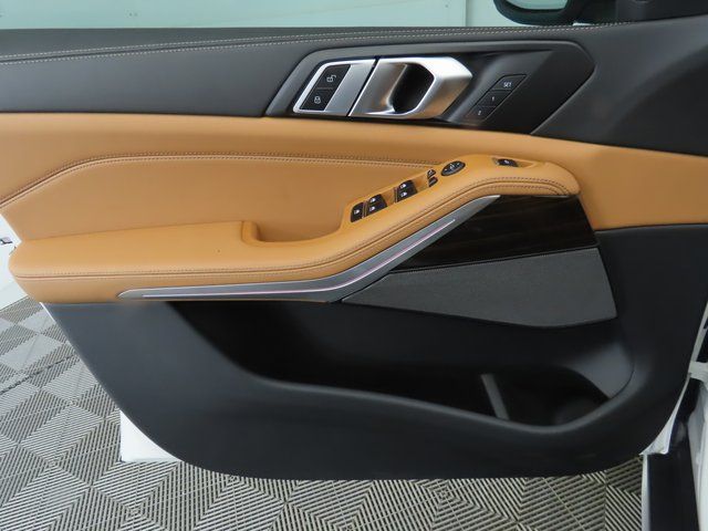 Thumbnail: 2025 BMW X5 - 26