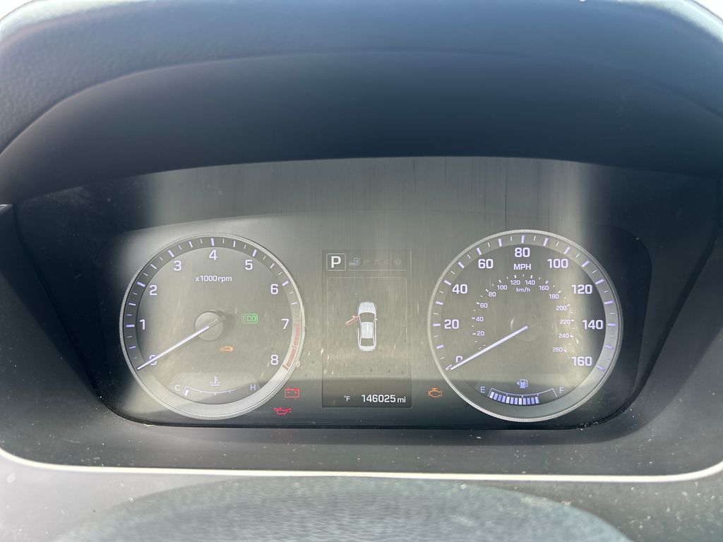 Used 2015 White Hyundai Limited image 15