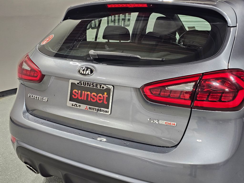 Used 2018 Gray Kia SX image 11