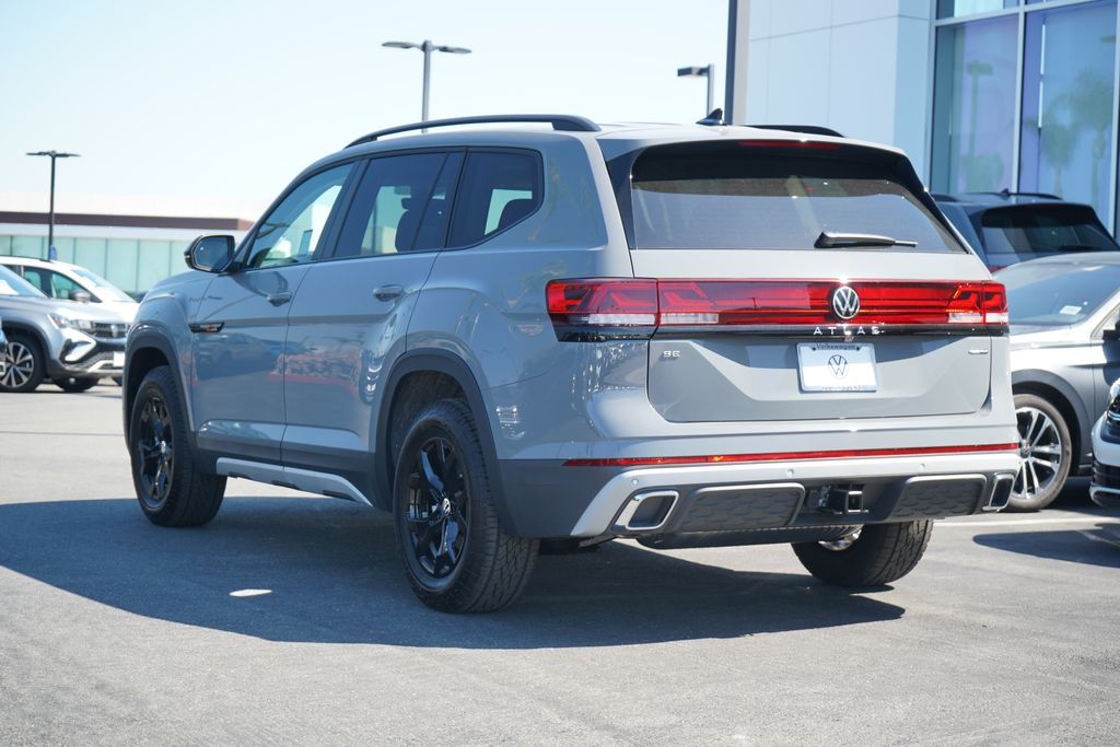 2024 Volkswagen Atlas 2.0T Peak Edition SE w/Technology 3