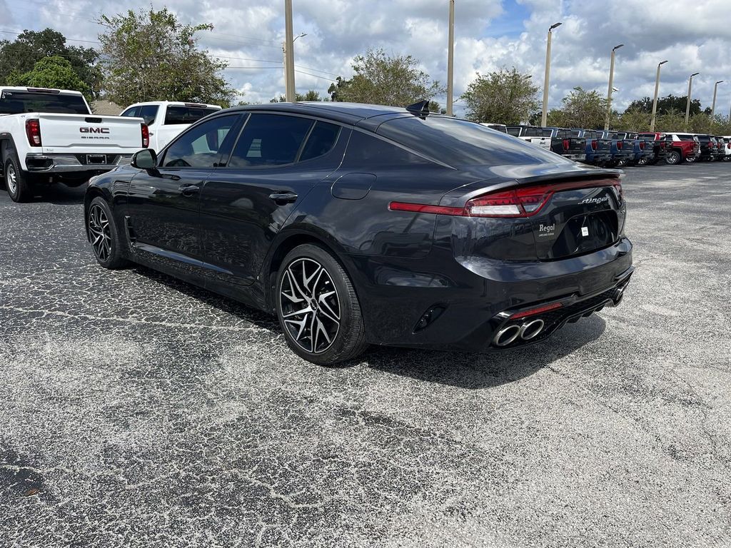 2022 Kia Stinger GT-Line 7