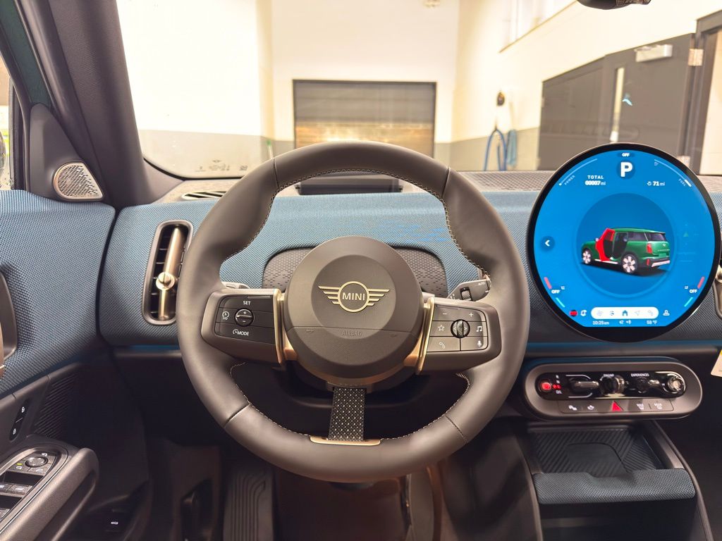 Thumbnail: 2025 MINI Cooper Countryman - 22
