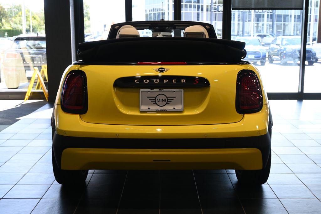 Thumbnail: 2026 MINI Cooper - 6