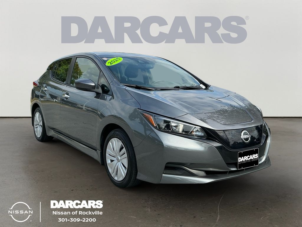 Gray (Gun Metallic) 2025 Nissan LEAF Hatchback Front-Wheel Drive Automatic