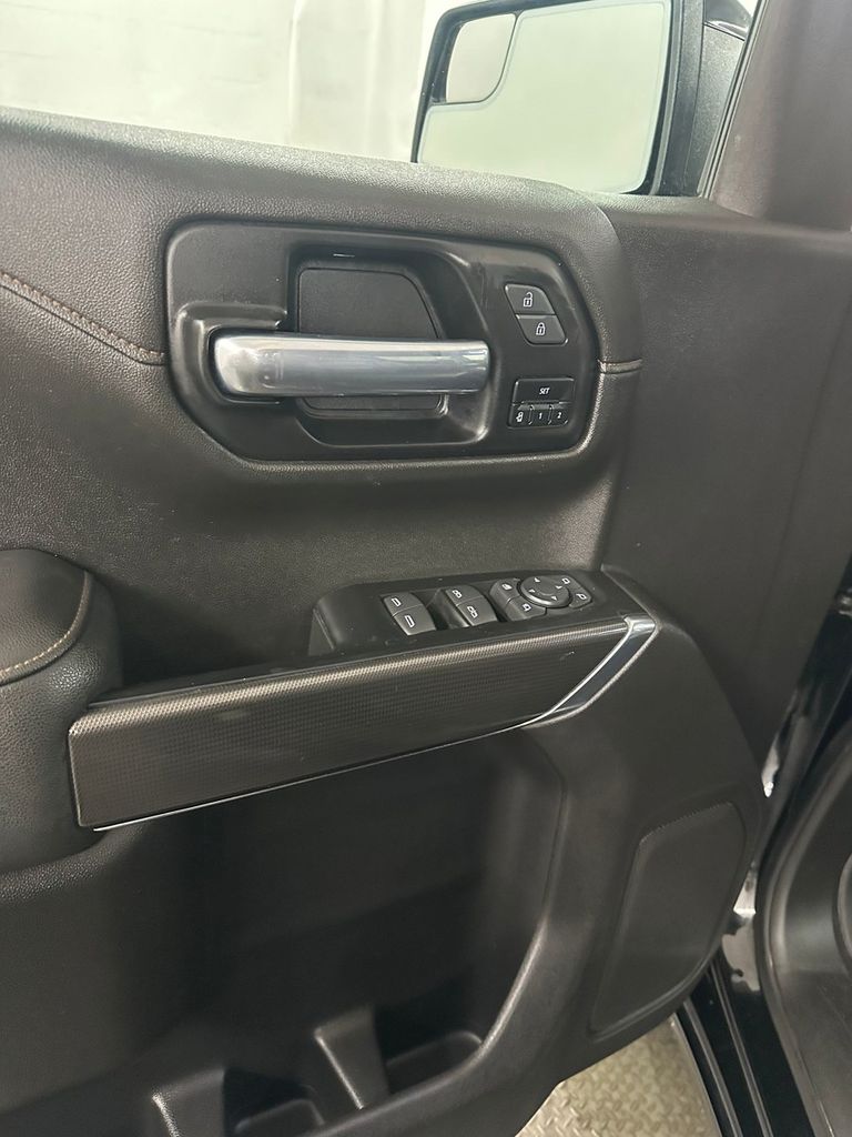 used 2021 GMC Sierra 1500 car, priced at $37,485