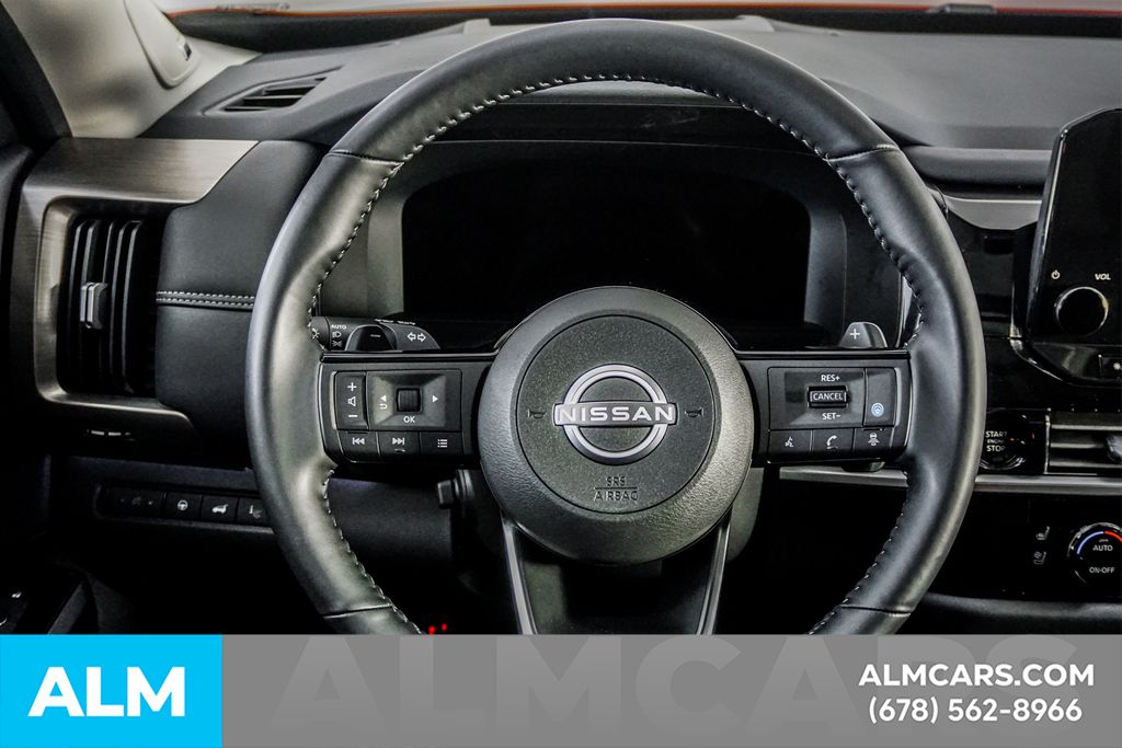 Used 2025 Red Nissan Platinum image 27