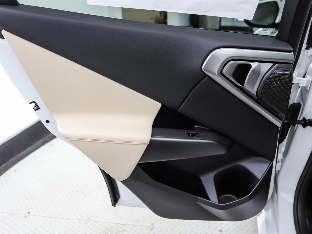 Thumbnail: 2026 BMW X3 - 21