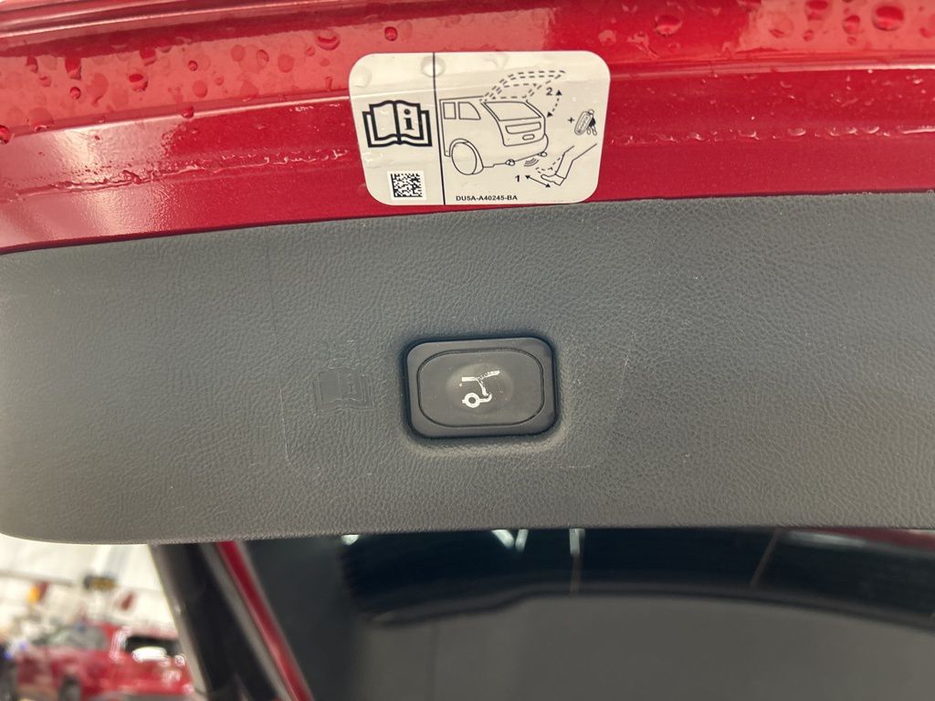 used 2020 Lincoln Nautilus car, priced at $23,744